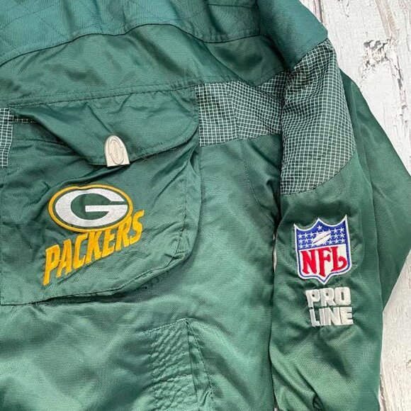 Vintage 1990s Green Bay Packers Pro Line Logo Athletic NFL Football Jacket - Picture 5 of 15